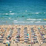 Sea And Pool View N Pools