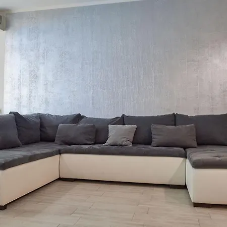 Sea And Pool View N Pools *