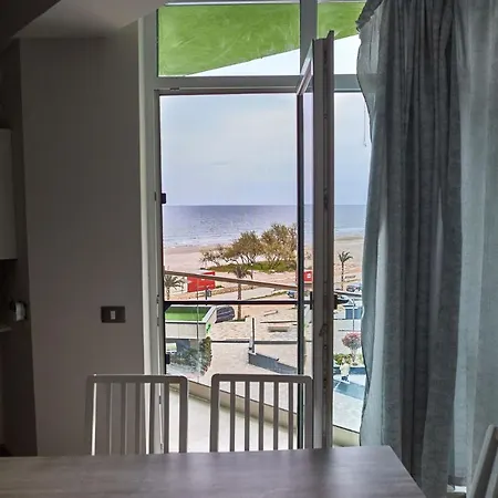 דירה Sea And Pool View N Pools Năvodari