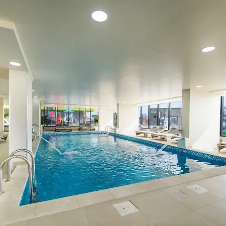 Sea And Pool View N Pools Apartment *